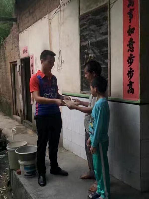 健康运动，致力善举，兴宁香蕉APP直播陶足球队好样的！