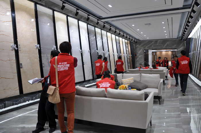 “一带一路  设计营销”，与O2O零售新模式携手，2017年，香蕉APP直播陶将勇往直前，开拓新战场！