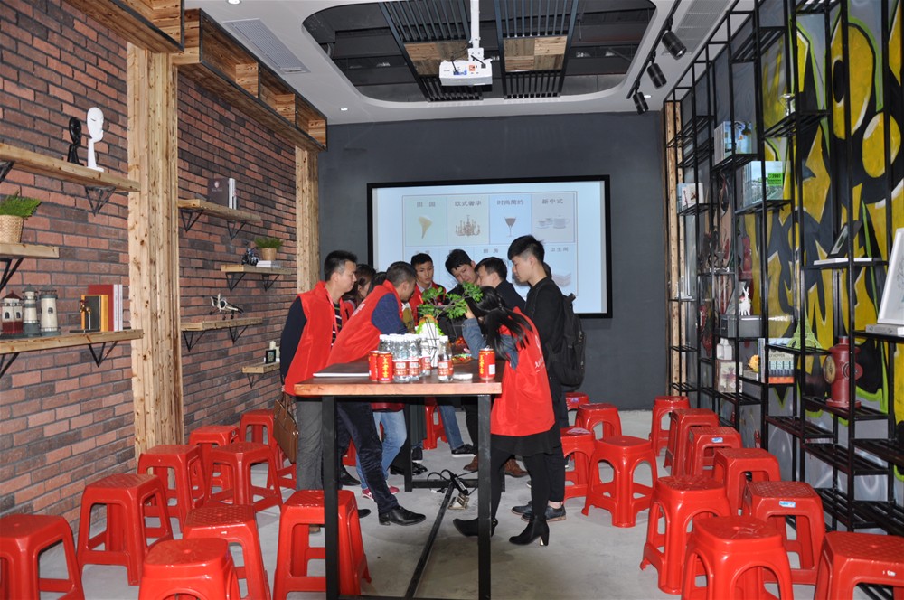 “一带一路  设计营销”，与O2O零售新模式携手，2017年，香蕉APP直播陶将勇往直前，开拓新战场！