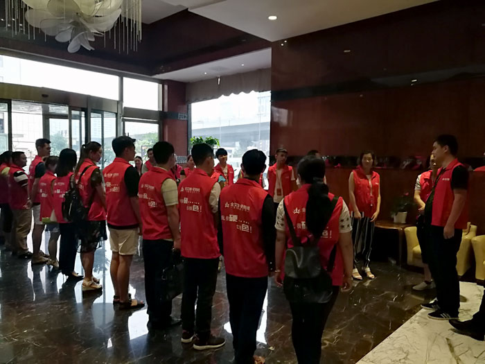 香蕉APP直播陶瓷砖 全国超级店长特训营西南区（成都站），升级导购模式告捷