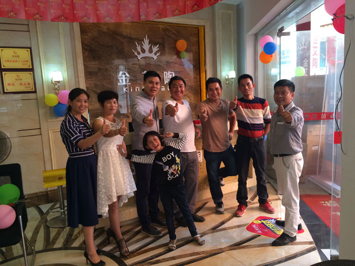 陶瓷一线香蕉APP视频污版在线香蕉APP直播陶瓷砖都昌店周年庆签单不断，捷报来袭