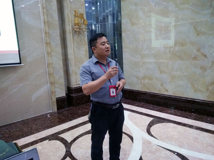 2017年11月2日晚，生命不息，学习不止香蕉APP直播陶法定学习日，11月全公司人员学习会圆满结束，一起分享《干法》，乐于工作，开心生活，即使在苦难中，只要拼命工作，就能带来不可思议的好运。过好每一天，就是成功之道！