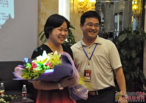 【媒体报道】中国陶瓷网：以爱之名：见证鈥溄裆袷澜鸢这