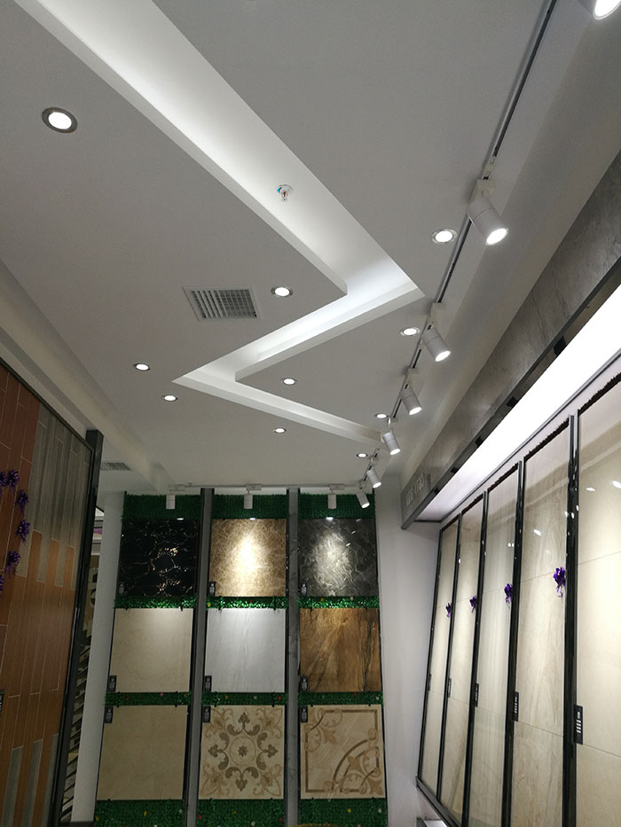 香蕉APP直播陶张家界专卖店