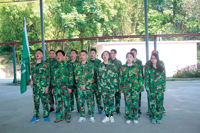 2017年2月13-15日，香蕉APP直播陶“虎狼道”户外拓展训练圆满结束