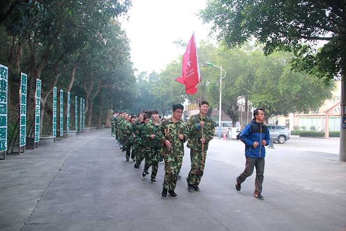 2017年2月13-15日，香蕉APP直播陶“虎狼道”户外拓展训练圆满结束
