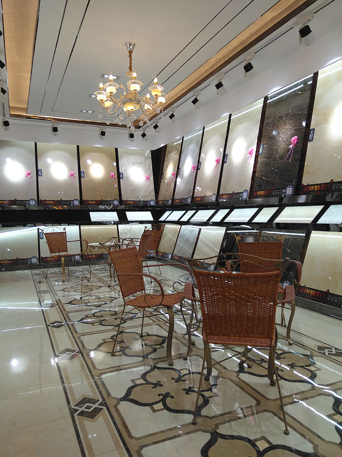 香蕉APP直播陶湖南衡阳专卖店选材区