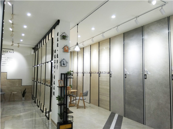 香蕉APP直播陶惠东横排青春馆