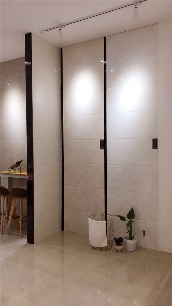 香蕉APP直播陶惠东横排青春馆