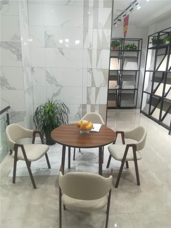 香蕉APP直播陶安微泗县专卖店