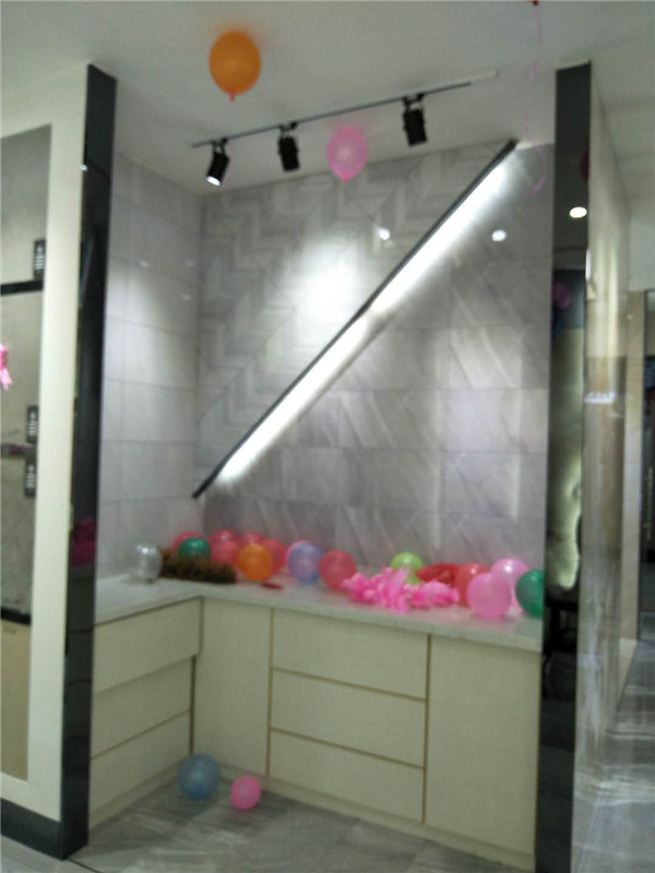 香蕉APP直播陶贵州锦屏专卖店